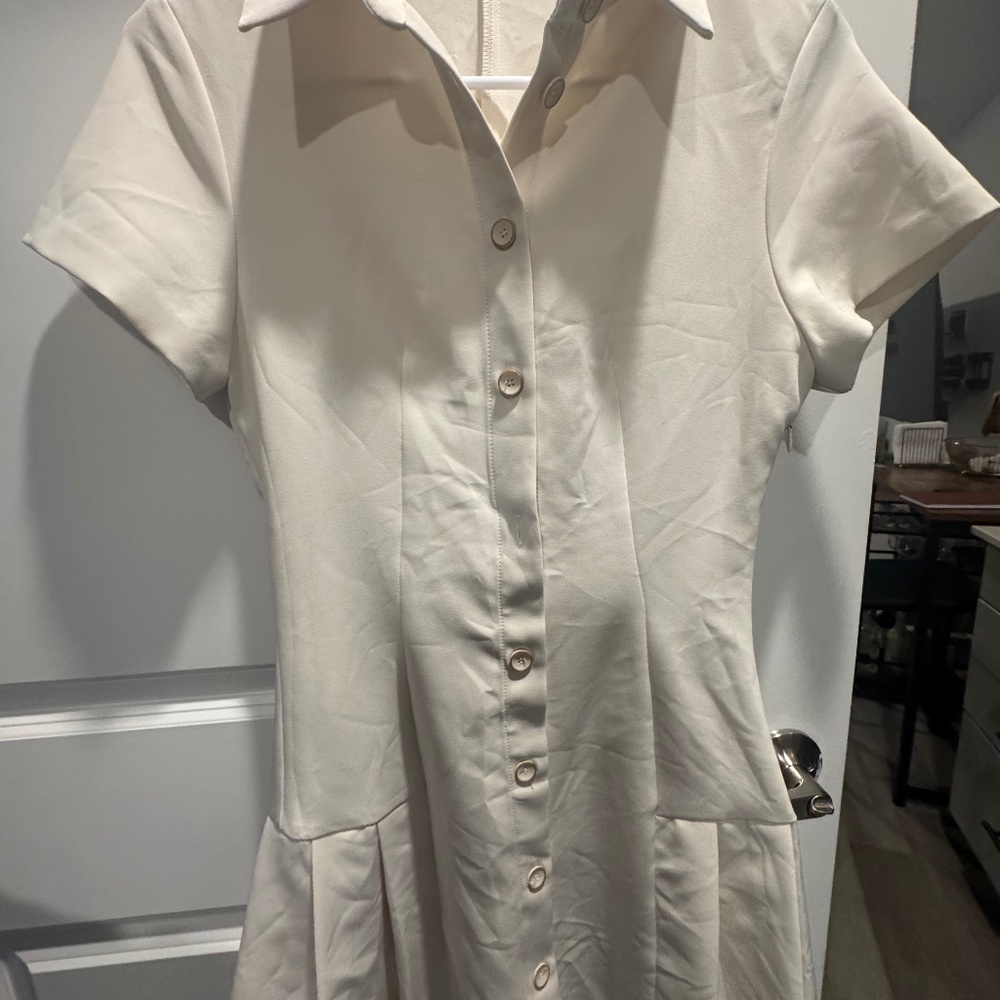 Zara collared button front/pleated bottom dress xs